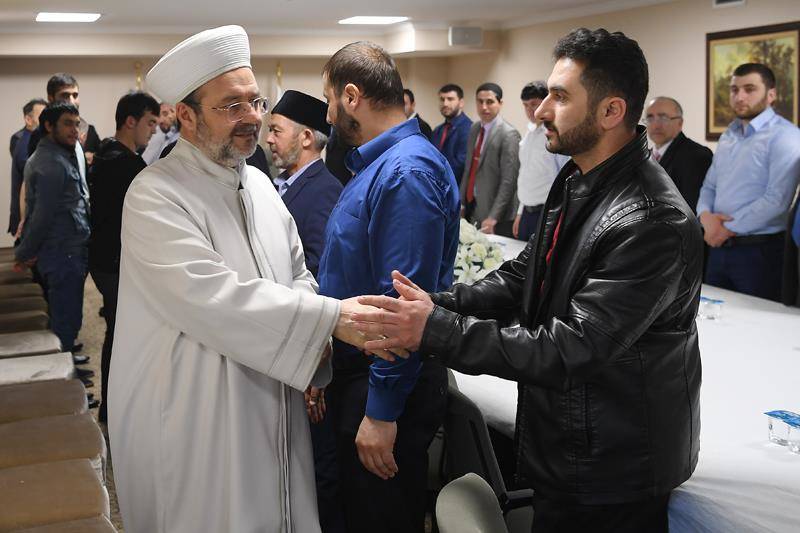Diyanet İşleri Başkanı Görmez, Ahıska Türklerini kabul etti